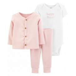 Conjunto para niña de Cardigan abrigo para niña con pañalera y pantalon en color rosa. Marca: Carters.